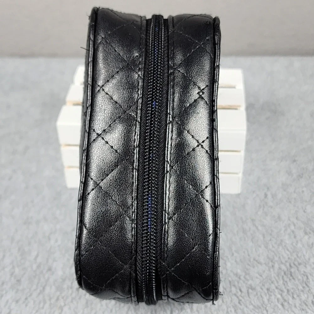 Trish McEvoy Makeup Planner Black‎ Quilted Faux Leather Makeup Case Zippered